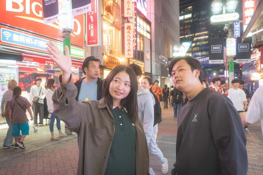 Tokyo: Shibuya Bar Crawl - 3 Drinks & Local Foods - - Why a Shibuya bar crawl helps after dark