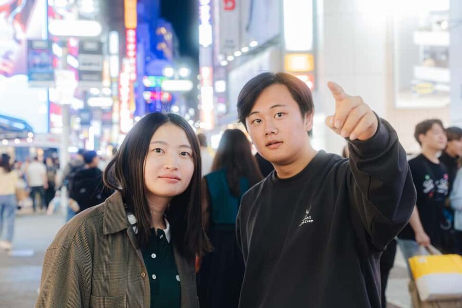 Tokyo: Shibuya Bar Crawl - 3 Drinks & Local Foods - - What the food guidance adds
