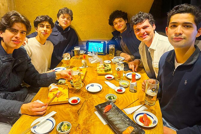 Tokyo: Shinjuku Bar Hopping & Night Walking Tour - Rain, crowds, and comfort