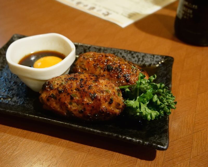 Tokyo: Shinjuku Bar Hopping with All-You-Can-Drink & Dinner - The guide can make or break the evening