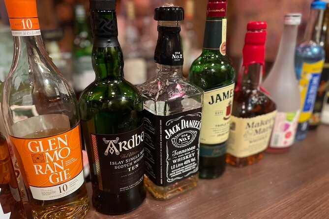 Tokyo: Shinjuku Golden Gai Bar Hopping that only locals know - What the bar hopping is really like