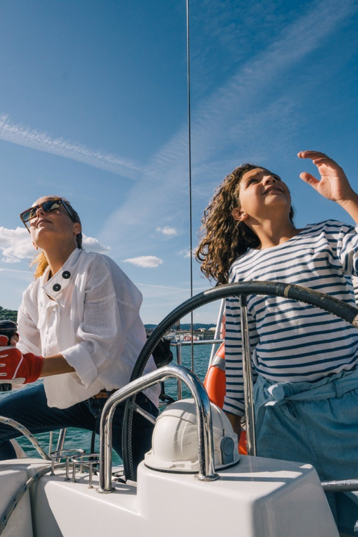 Two Hour Luxury Sailing Experience with Open Bar - Practical tips before you go