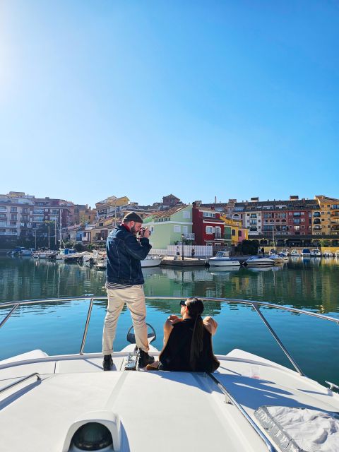 Valencia: Port Saplaya Boat Tour with Free Drink & Swimming - Sangria, beer, and the question of paella