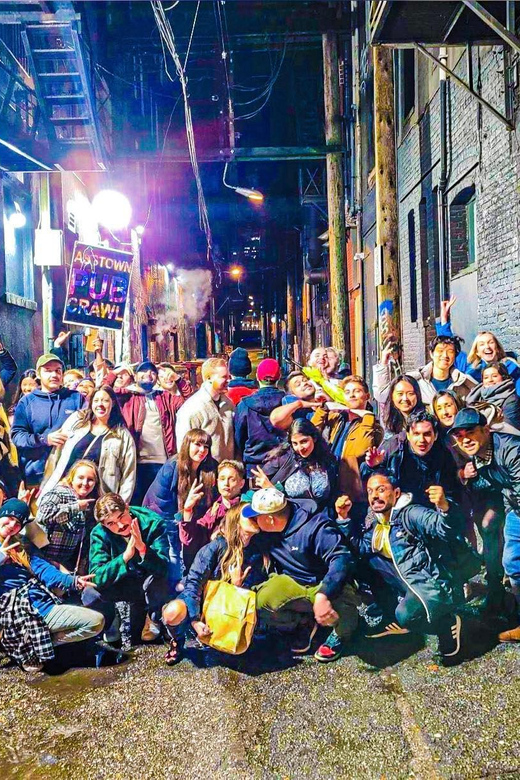 Vancouver: Gastown Pub Crawl - The bingo game gives the group a reason to talk