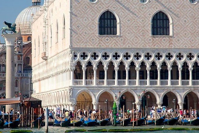 Venice Day Trip from Rome by High-Speed Train with Happy Hour - The Grand Canal, Rialto, and time on your own