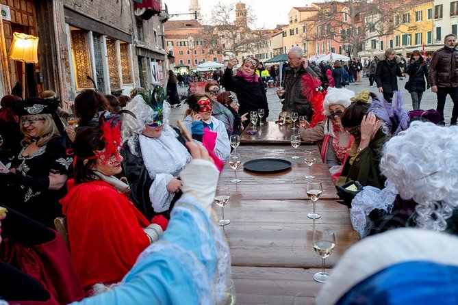 Venice: Venetian Style Carnival Pub Crawl - Meeting at Ca’ Rezzonico at 5pm