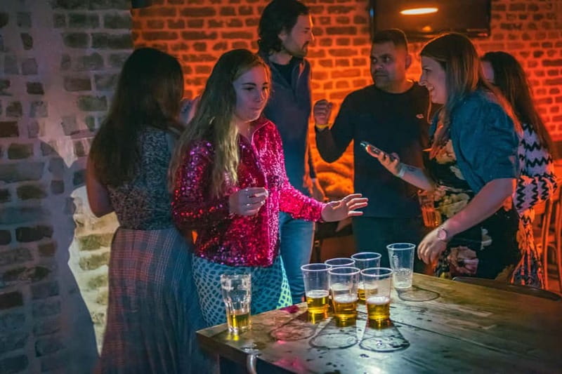 Vienna: Guided Pub Crawl with Club Entry - Kaktus Club and the bigger party mood