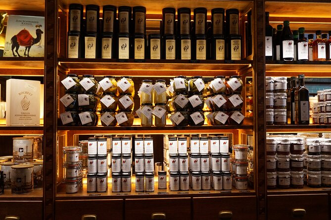 Vienna Nightlife Experience: Food, Wine, Cocktails & Vibes - Wolfy and Maria: guides who add practical value