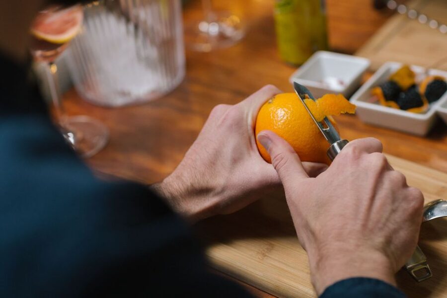 Vila Nova de Gaia: Cocktail Making Workshop - From five generations of Port making to a newer label