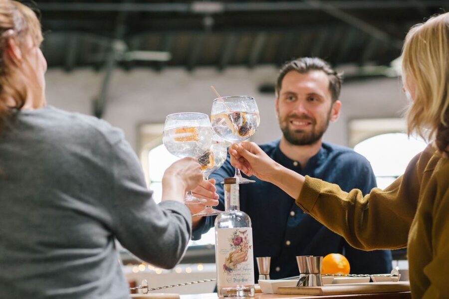 Vila Nova de Gaia: Cocktail Making Workshop - Small-group comfort, with a few limits