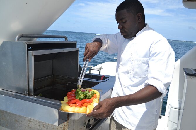 VIP Premium Yacht -Party Boat-Brunch - Who will enjoy this Punta Cana boat trip