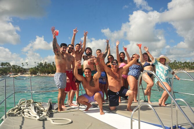 VIP Premium Yacht -Party Boat-Brunch - Snorkeling, paddleboards, and the natural pool