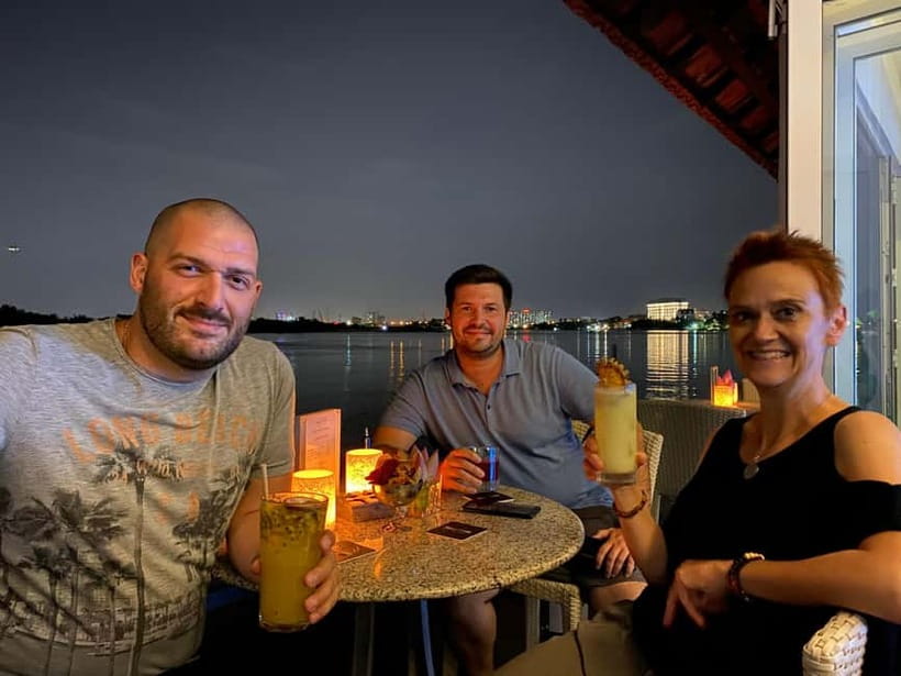 VIP Tour Enjoy Romantic Sunset by Speed Boat Free Cocktail - Is $76 per person good value?