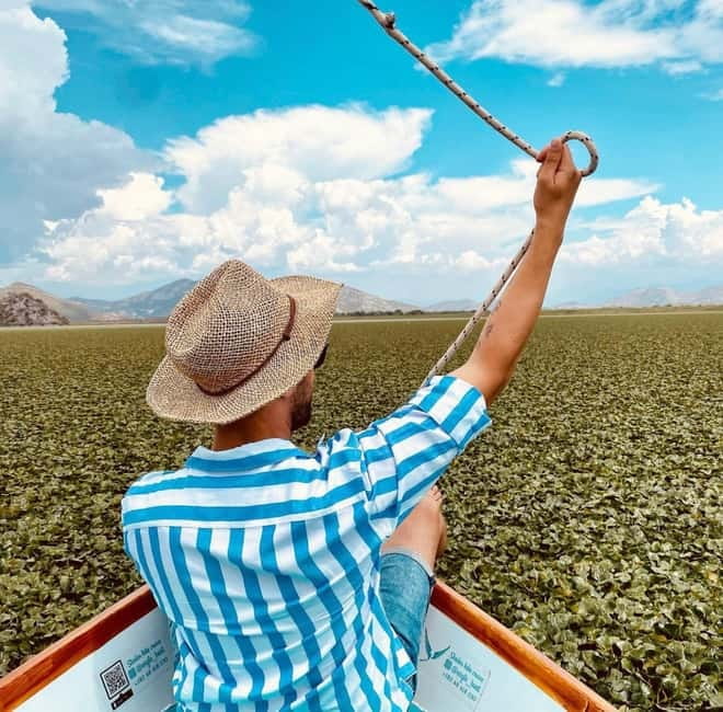Virpazar: Skadar Lake Guided Nature Cruise with Drinks - Vranjina and the Peninsula Views