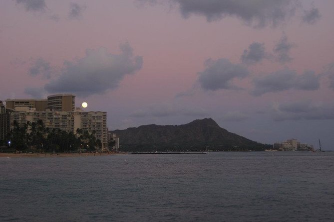 Waikiki Signature Sunset Catamaran Sail - Who Will Get the Most from This Cruise