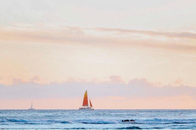 Waikiki Sunset Cocktail Sail with Open Bar - Waikiki at sunset, seen from the water