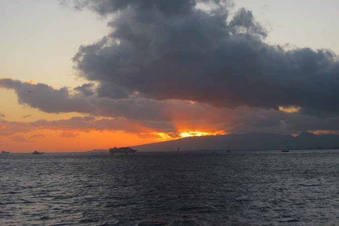 West Oahu Sunset Cocktail Cruise with Appetizers - Sunset, stars, and the return to the harbor
