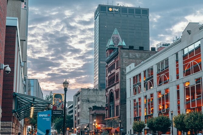 Whispers on Whiskey Row: Murder, Crime, & Ghost Tour w/Cocktail - Key points to know before you book