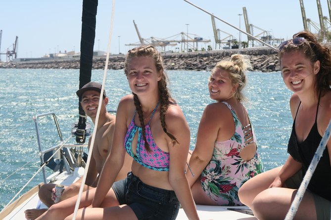 Wonderful 2 Hour Sailing trip including open bar and Pinchos - Pinchos, Drinks, and the Social Side