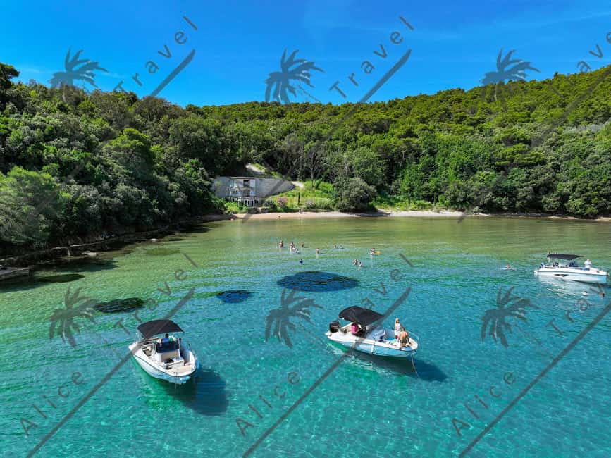 Zadar: 3-Stop Blue Lagoon & Snorkeling Cruise with Drinks - Comfort, safety, and who should skip it