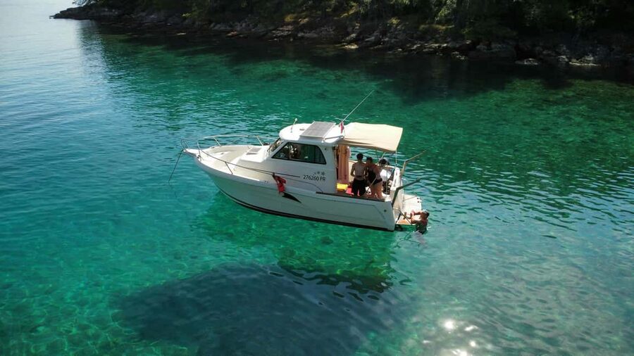 Zadar: Islands & Lagoons Tour with Drinks and ECO fruits... - Preko for a change of pace