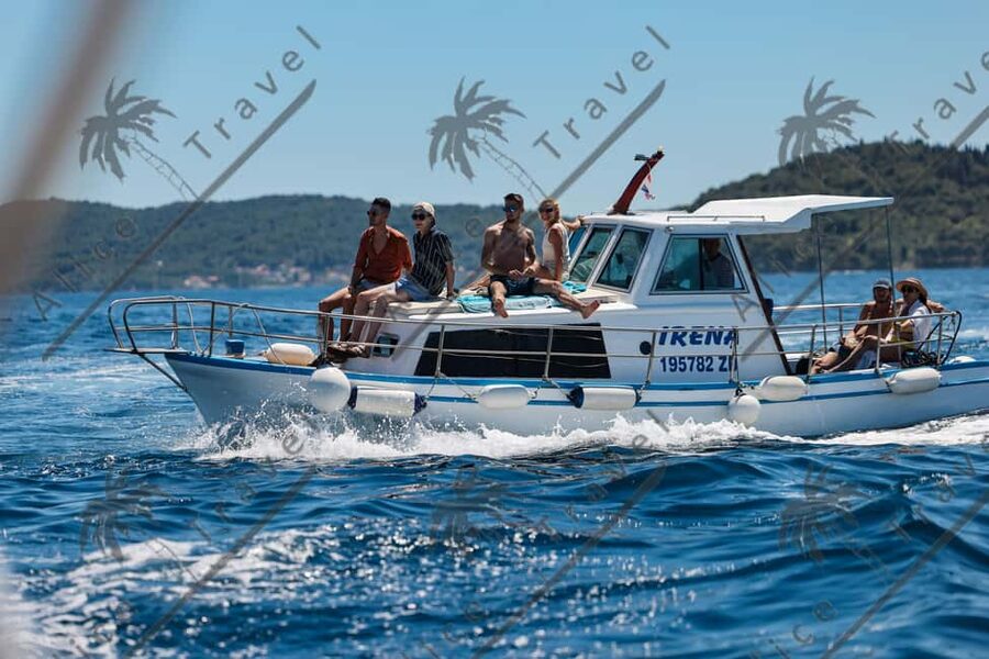 Zadar: Preko, Osljak, and Kali Island Boat Tour with Drinks - Ošljak: the quiet island finish