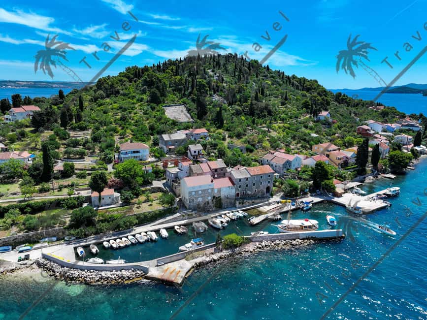 Zadar: Preko, Osljak, and Kali Island Boat Tour with Drinks - Finding the boat at Restaurant Fosa