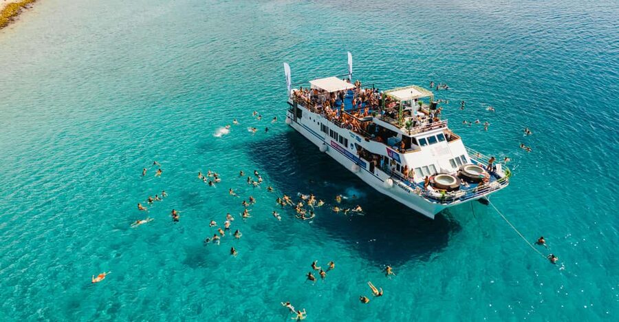 Zrce: Novalja Boat Party Booze Cruise - The drinks package: what $69 really covers